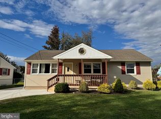 615 W Jackson Ave, Magnolia, NJ 08049