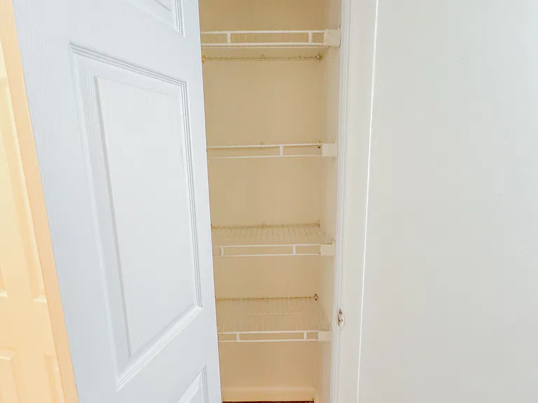 2203 Melanie Dr — Photo 6