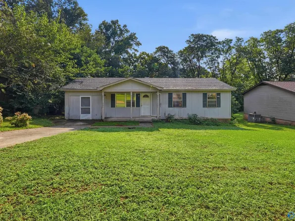 5022 Kyle Ln NW, Huntsville, AL 35810
