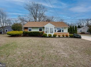 32 S Rose Ln, West Berlin, NJ 08091