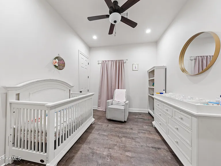 1120 E Butcher Switch Rd — Photo 17