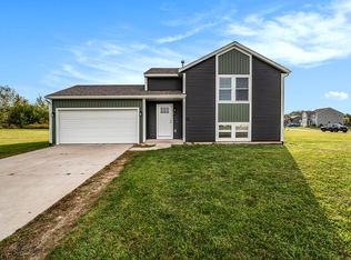 9662 Hessler Xing, Rockford, MI 49341