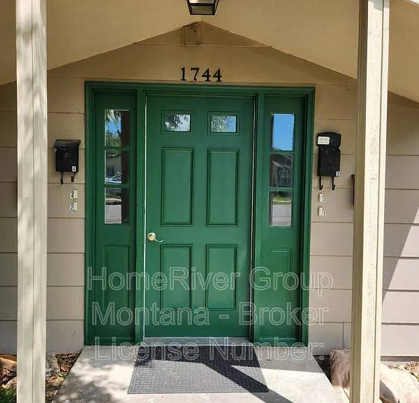 1744 S 7th St W #3 — Photo 1