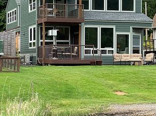 270 Shallow Shore Rd, Bellingham, WA 98229