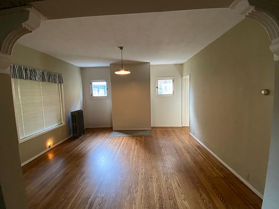 4th image of 6308 Franklin Blvd