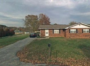 204 Cherry Ln #B, Kingston, TN 37763