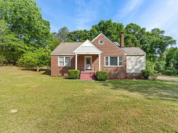 803 Augusta Street Ext, Mc Cormick, SC 29835