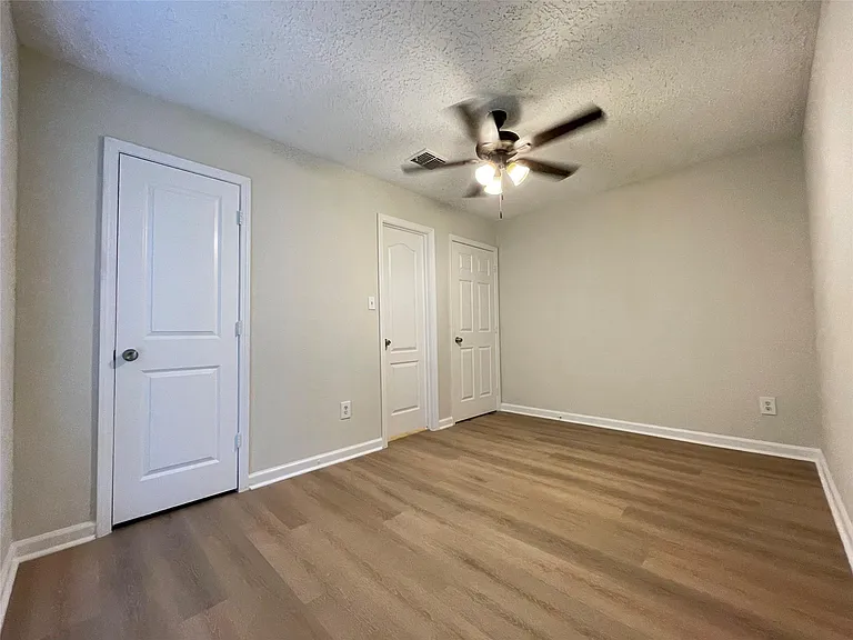 12010 Flushing Meadows Dr — Photo 10