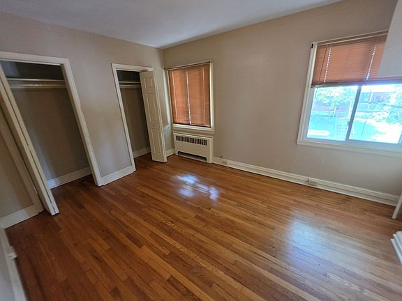 3rd image of 107 Virginia St