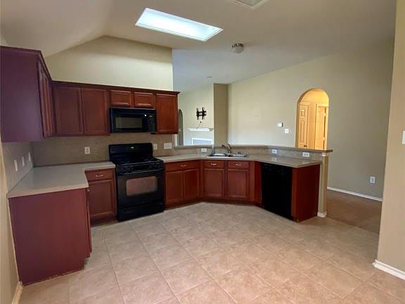 4th image of 20126 E Lakebridge Ln