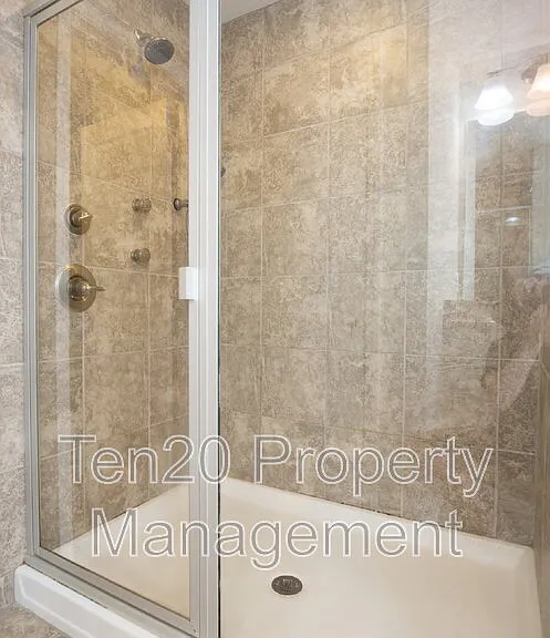 7272 Sorrel Dr — Photo 13
