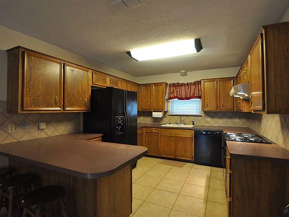 5th image of 429 Hardee Dr