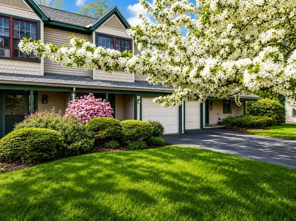 19 Saxon Hollow Drive #G2, Essex Junction, VT 05452