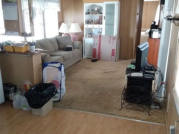 2nd image of 214 Tiel Ave