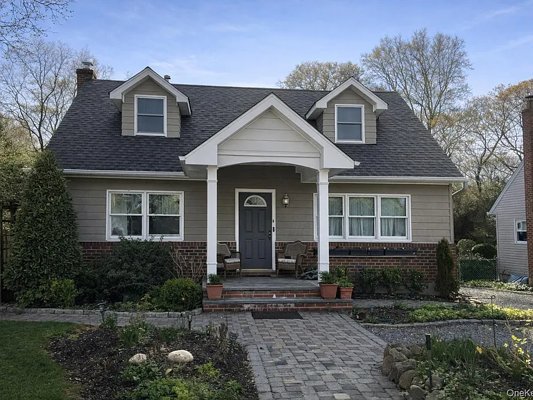 50 Kalmia St — Photo 1