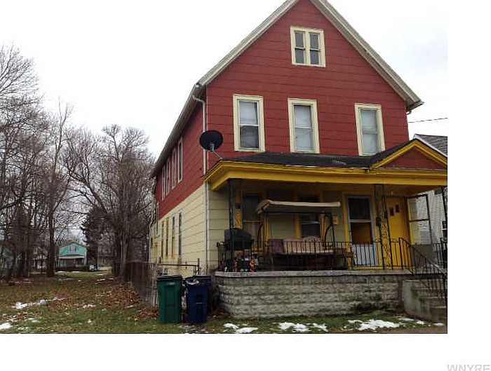 2nd image of 9 Eaton St
