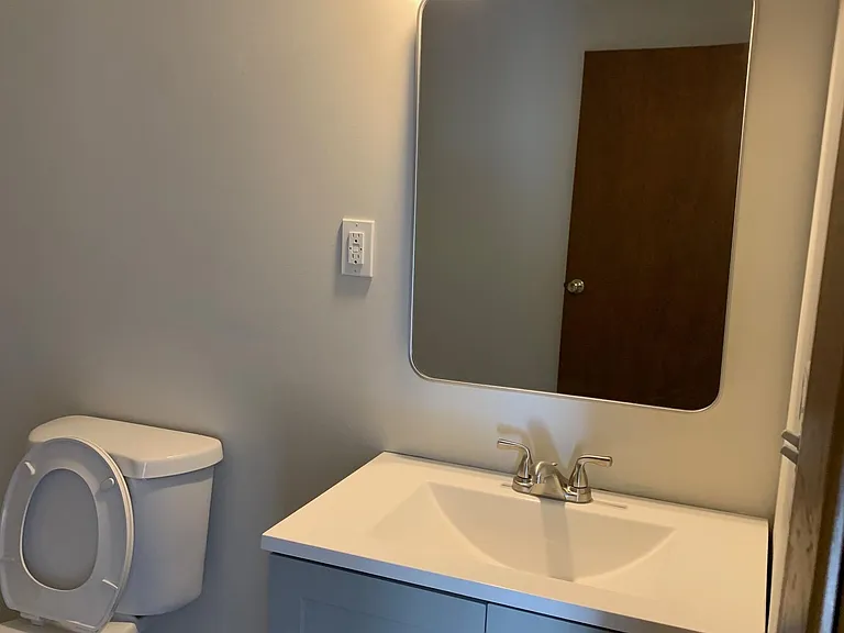 389 Richmond Ave #2D — Photo 7