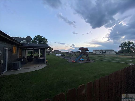 4th image of 7822 Buckskin Dr
