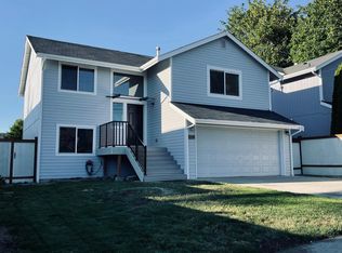 215 S 78th St, Tacoma, WA 98408