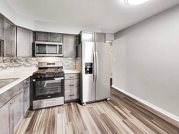 3rd image of 1313B S Rebecca Rd APT 116