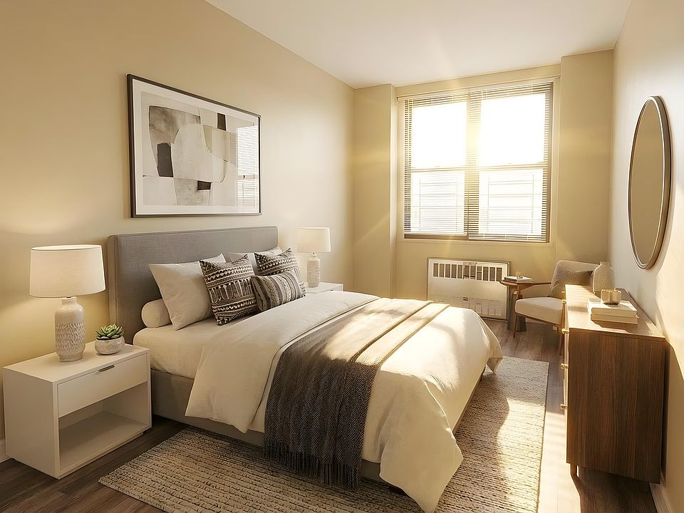 1st image of 88-15 168th St #814
