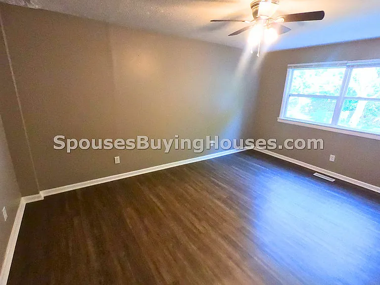 2517 S McClure St — Photo 16
