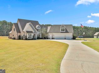 110 Whistle Pine Farm Dr, Senoia, GA 30276