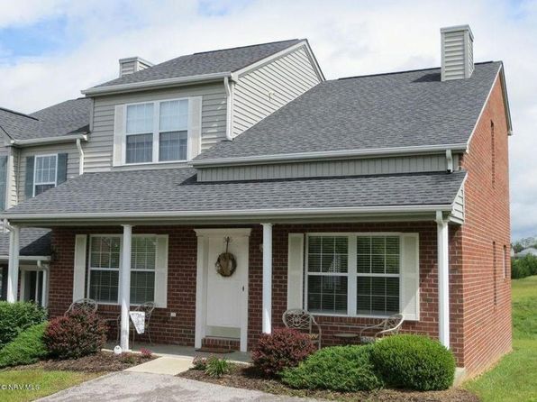 305 Oak Tree Blvd, Nw