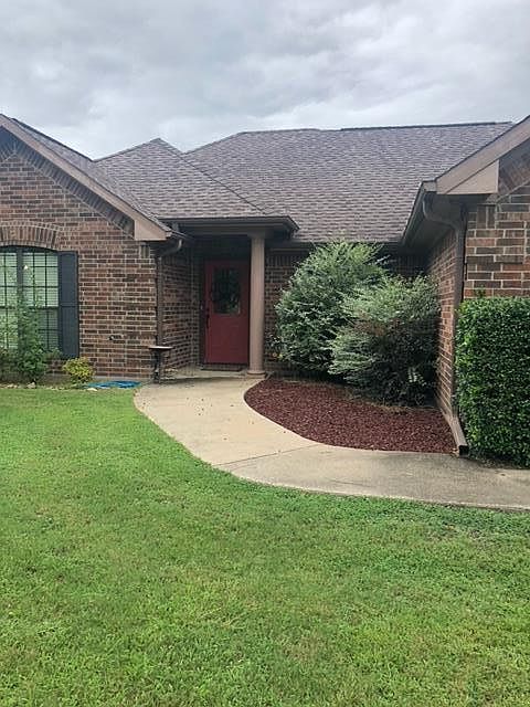 1st image of 11931 Meadow Creek Dr