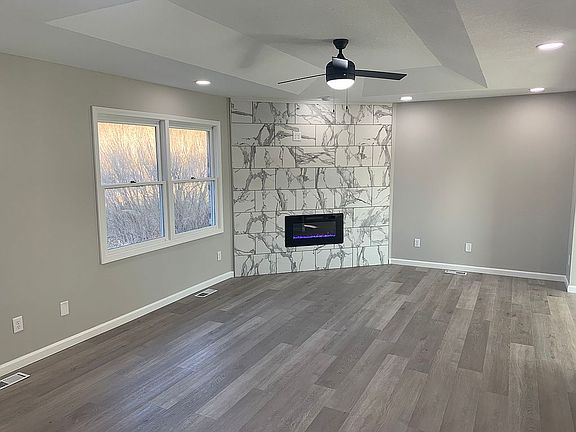 New Living room fireplace