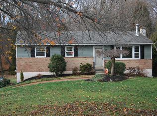 851 Rising Sun Rd, Telford, PA 18969