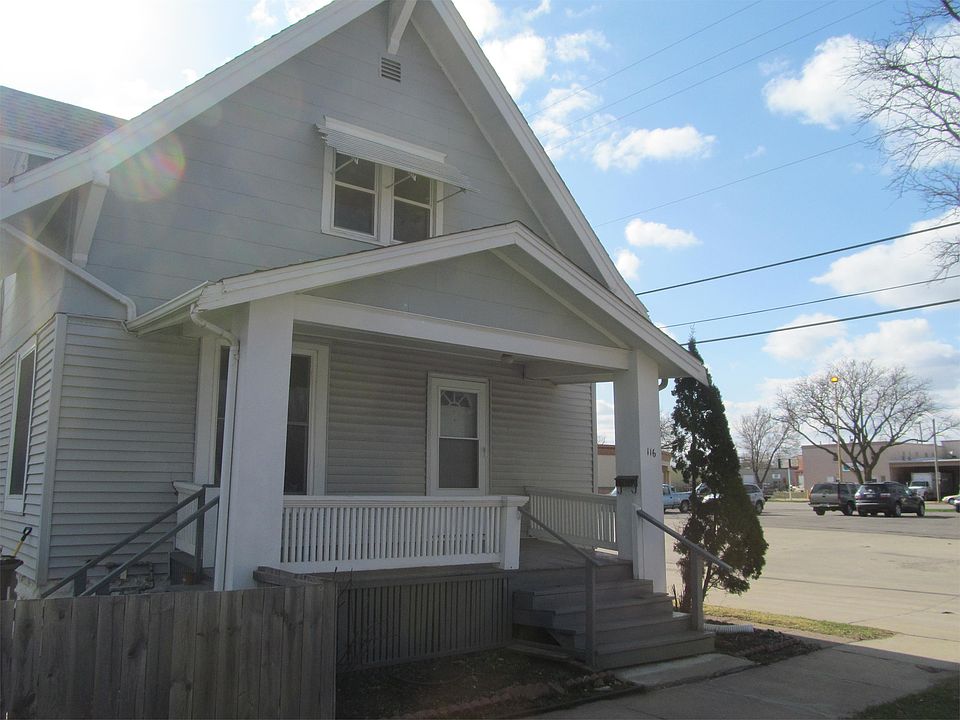 2nd image of 116 7th St SW