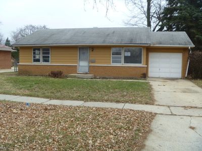 1205 1st St, Elgin, IL, 60120