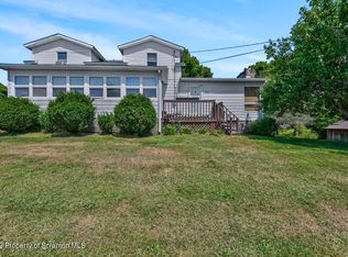 171 Hickory Ridge Rd, Greenfield Township, PA 18407