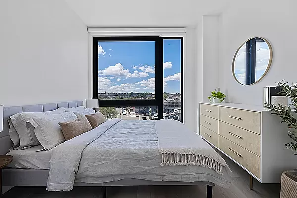 Rented by MNS | media 5