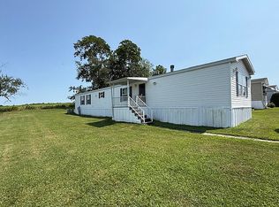 120 Candlelight Dr, Ruffs Dale, PA 15679