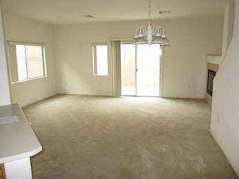3rd image of 1089 Placerville St