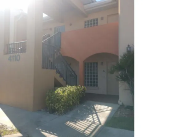 4110 Castilla Cir APT 106, Fort Myers, FL 33916