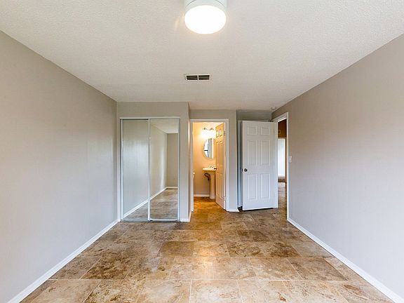 4th image of 12216 Hidden Brook Dr
