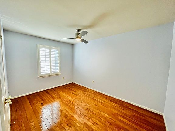 4th image of 2003 Gallows Tree Ct