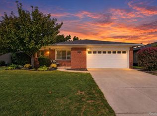 31558 Perth St, Livonia, MI 48154