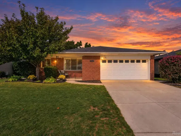 31558 Perth St, Livonia, MI 48154