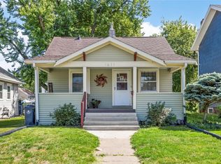 1611 Greene Ave NE, Cedar Rapids, IA 52402