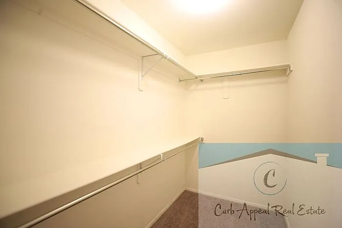 3718 Churchill Dr — Photo 19