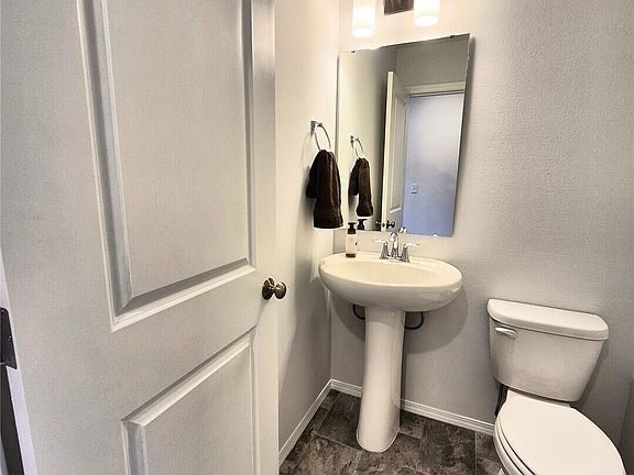 4th image of 1519 156th Street Ct E