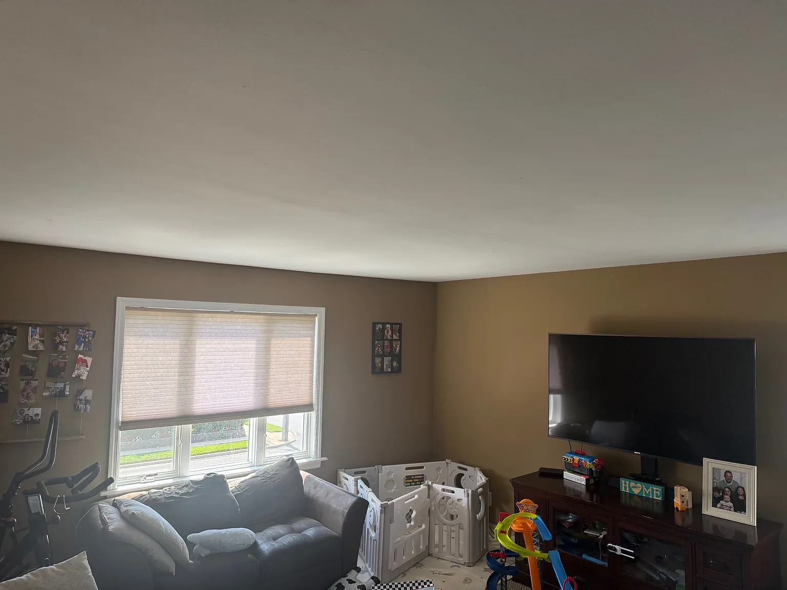 2 bed, $2,900 — Photo 1