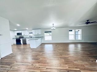 21147 W Desert Forest Trl, Wittmann, AZ 85361