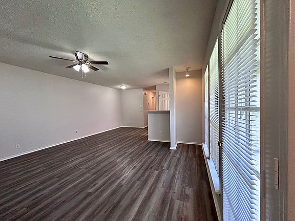 3rd image of 9212 Kempler Dr #A