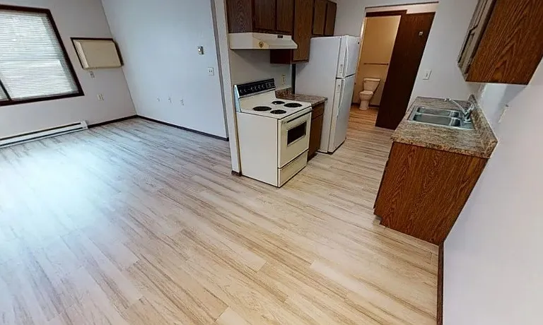 130 Juniper Street — Photo 1