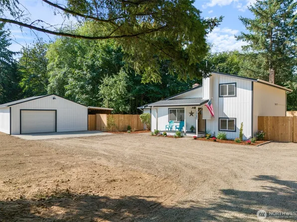 10183 Frontier Place NW, Silverdale, WA 98383